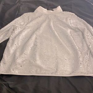 White and Silver Sequence none in the back